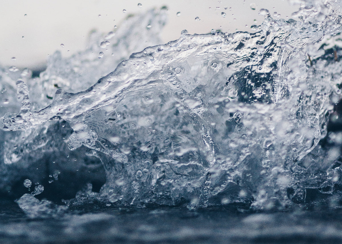 Benefits of mineral bathing, including stress relief